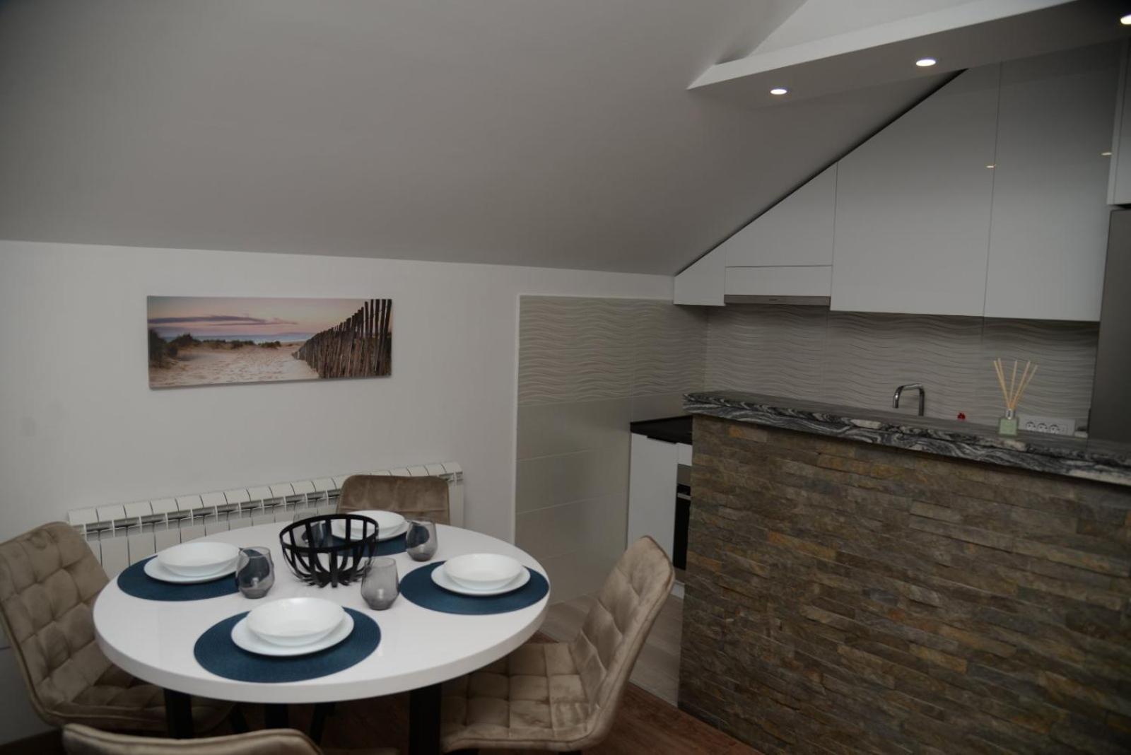 Lilien Apartment Airport Ledine Exterior photo